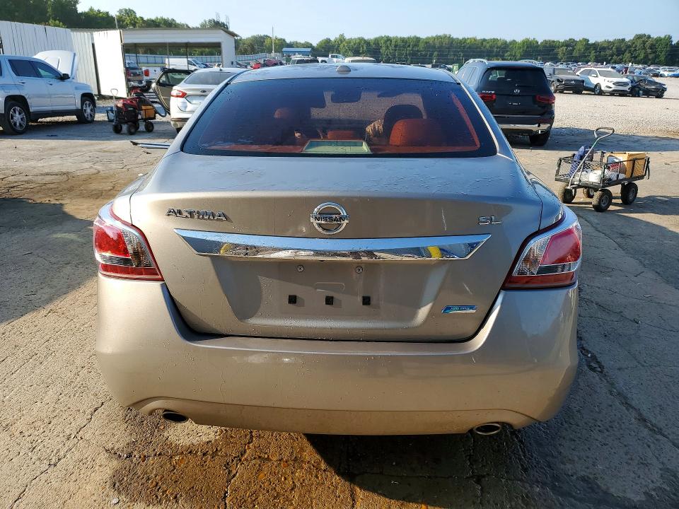 Photo 6 from auction – 2013 NISSAN ALTIMA with VIN 1N4AL3AP1DN473400