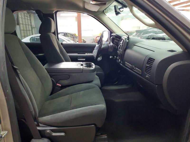 Photo 7 from auction – 2008 CHEVROLET SILVERADO with VIN 1GCEC19C28Z192593