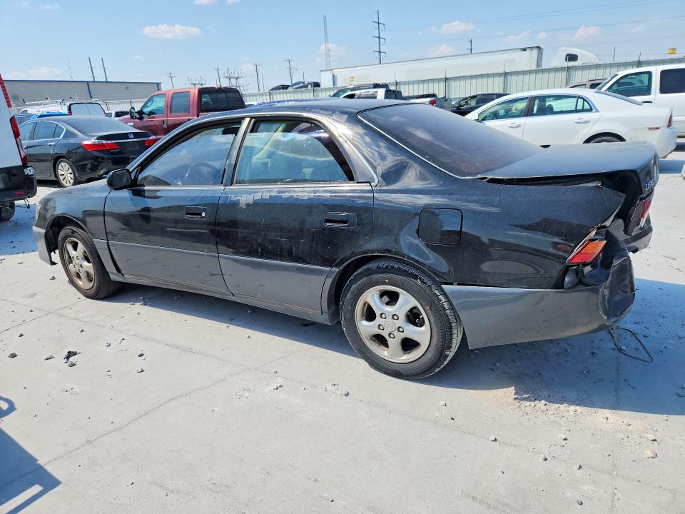 Photo 2 from auction – 1997 LEXUS ES with VIN JT8BF22G2V5003455