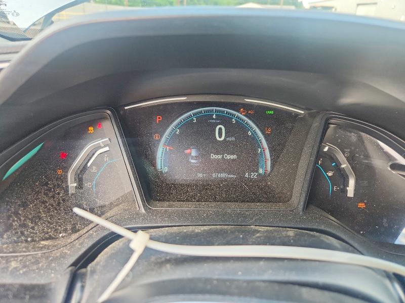 Photo 9 from auction – 2019 HONDA CIVIC with VIN 2HGFC2F63KH547403