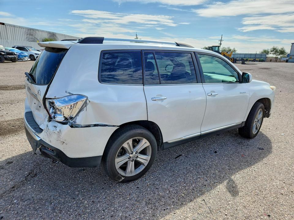 Photo 3 from auction – 2012 TOYOTA HIGHLANDER with VIN 5TDDK3EH9CS171746