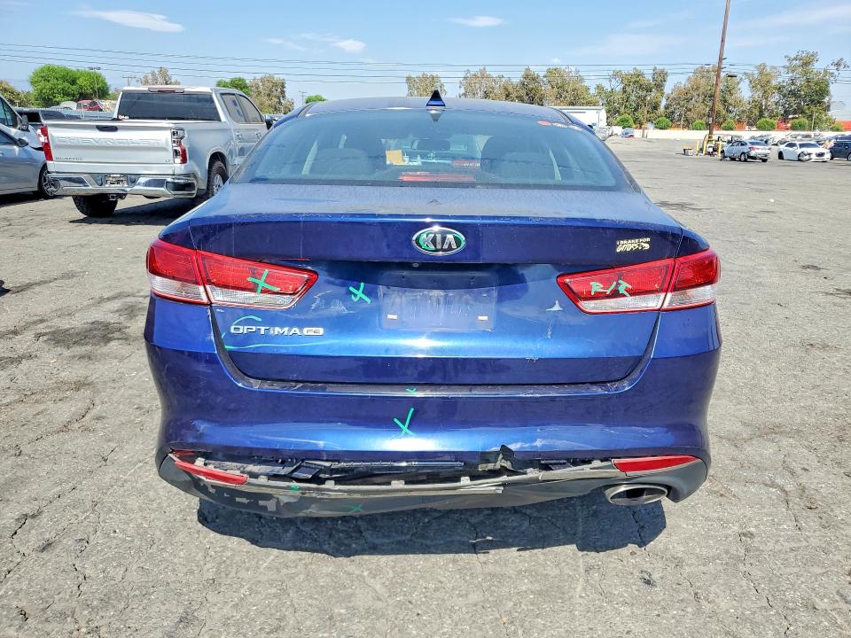 Photo 6 from auction – 2018 KIA OPTIMA with VIN 5XXGT4L33JG181520