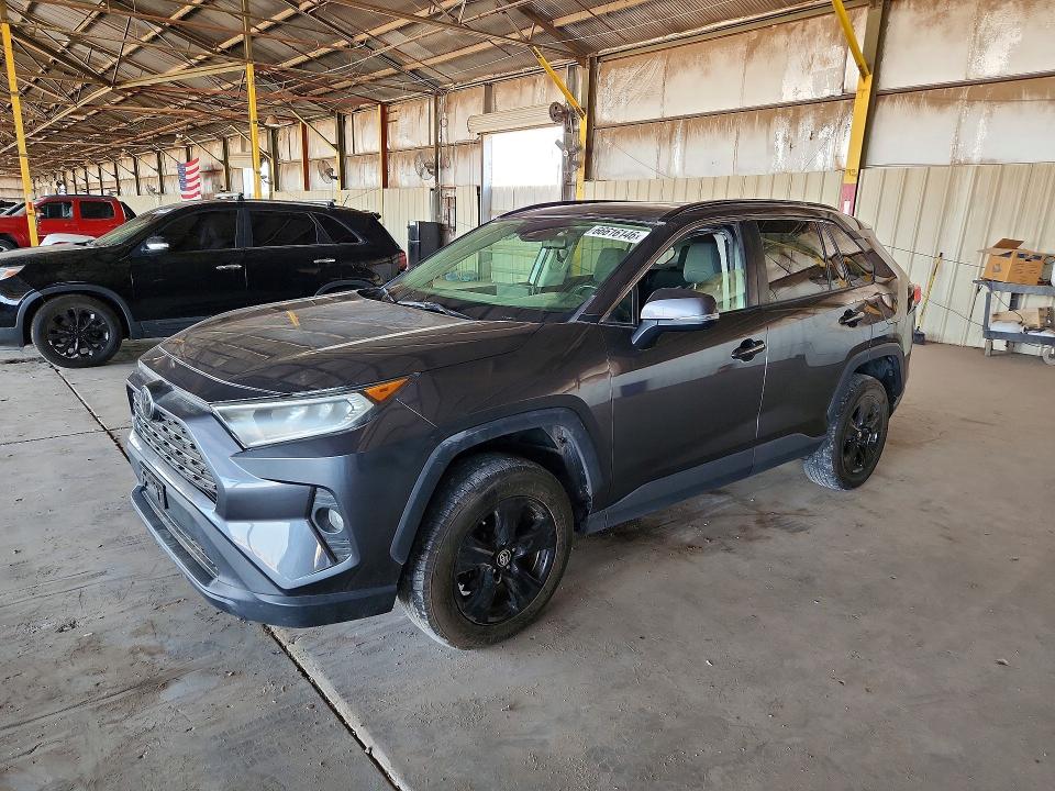 TOYOTA RAV4 2019 with VIN JTMP1RFV8KD514032 - Photo from auction