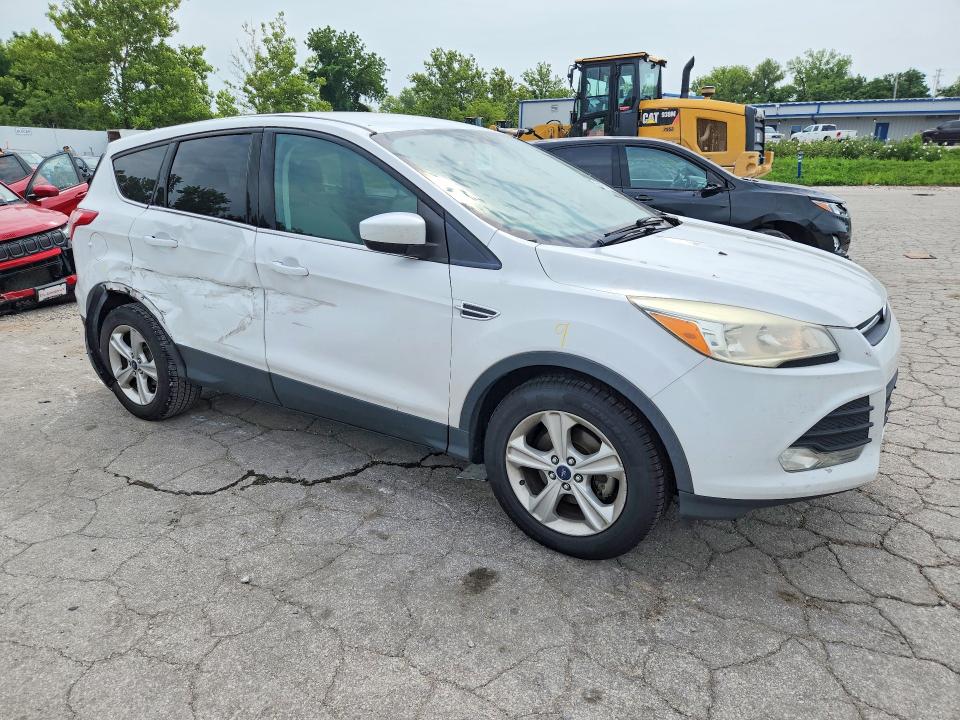 Снимка 4 от търг – 2015 FORD ESCAPE с VIN 1FMCU0GX0FUB82655