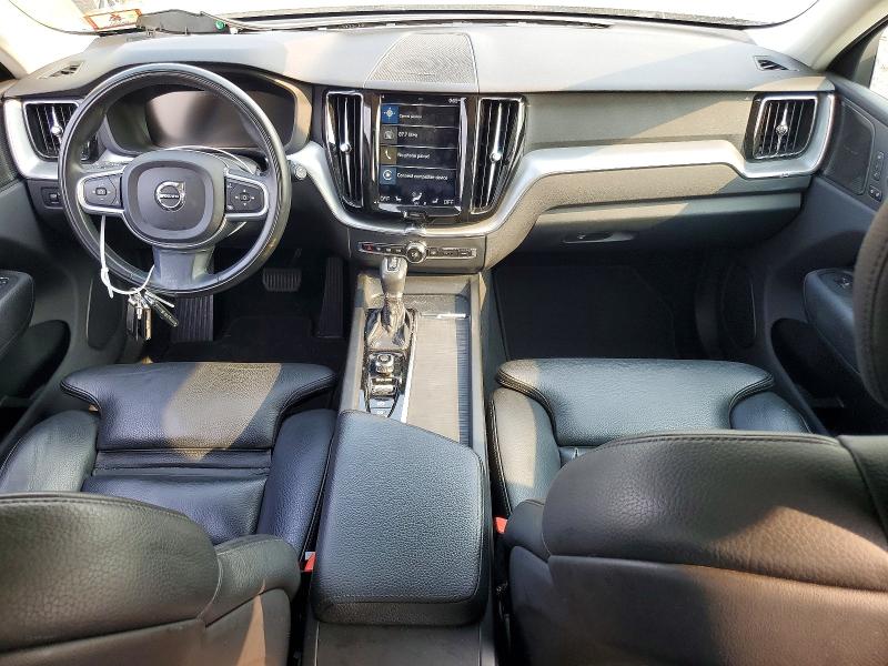 Zdjęcie 8 z aukcji – 2019 VOLVO XC60 z VIN LYV102RK2KB214501