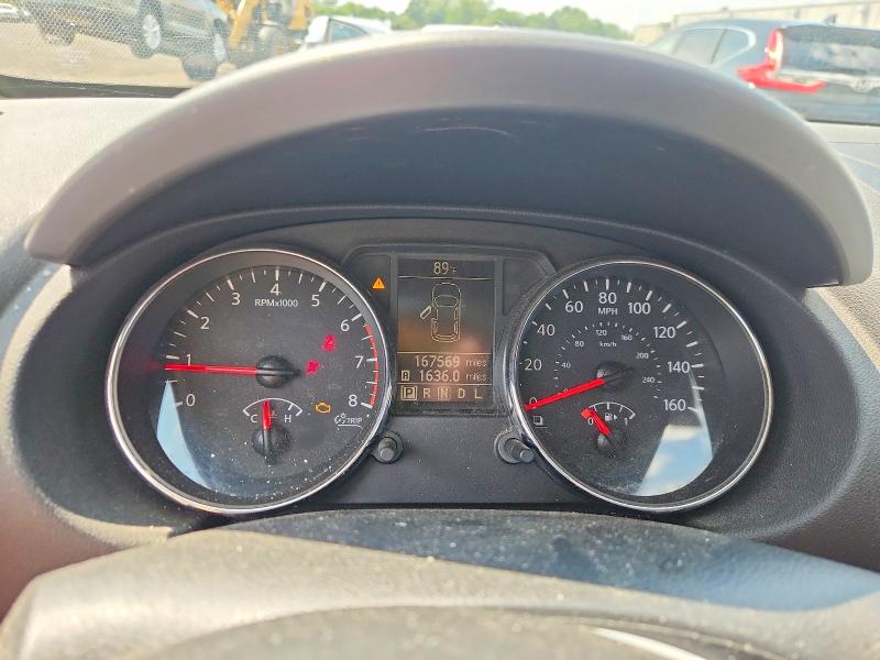 Photo 9 from auction – 2011 NISSAN ROGUE with VIN JN8AS5MV1BW668735