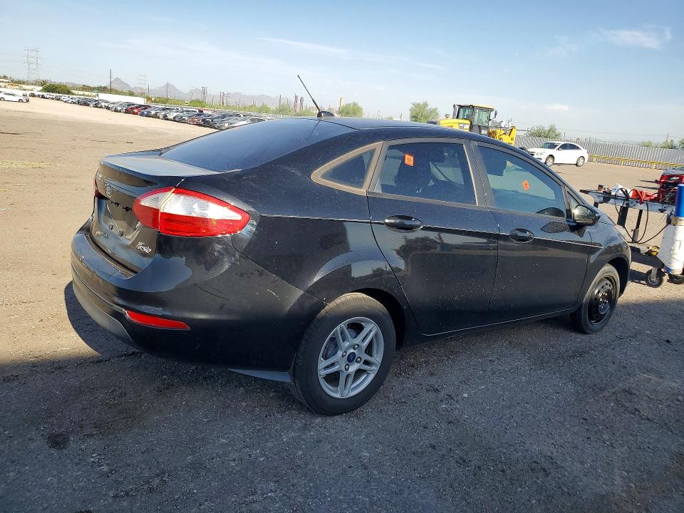 Photo 3 from auction – 2018 FORD FIESTA with VIN 3FADP4BJ4JM130460