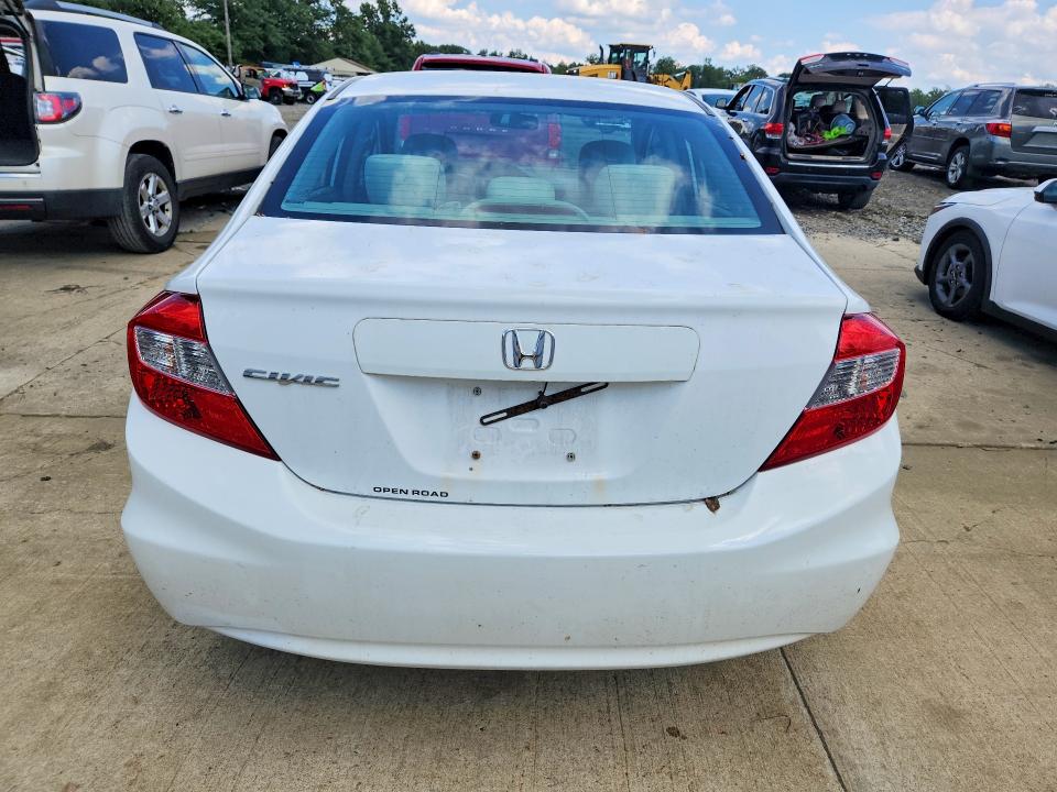 Photo 6 from auction – 2012 HONDA CIVIC with VIN 19XFB2F51CE312293