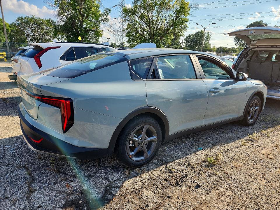 Photo 3 from auction – 2026 KIA K4 with VIN 3KPFT4DE5TE354123