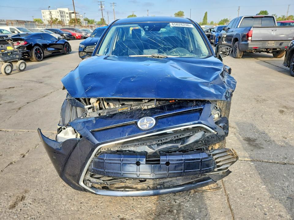 Photo 5 from auction – 2016 SCION IA with VIN 3MYDLBZV3GY141004