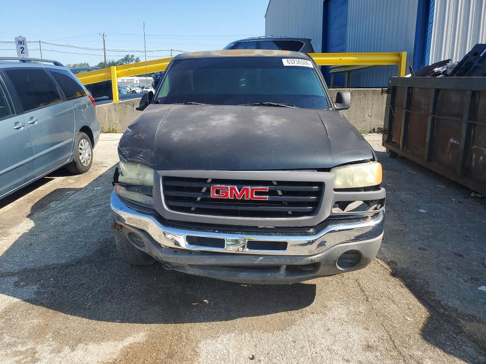 Photo 5 from auction – 2003 GMC NEW SIERRA with VIN 1GTEC14XX3Z130569
