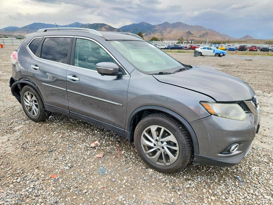 Photo 4 from auction – 2015 NISSAN ROGUE with VIN 5N1AT2MV5FC905382