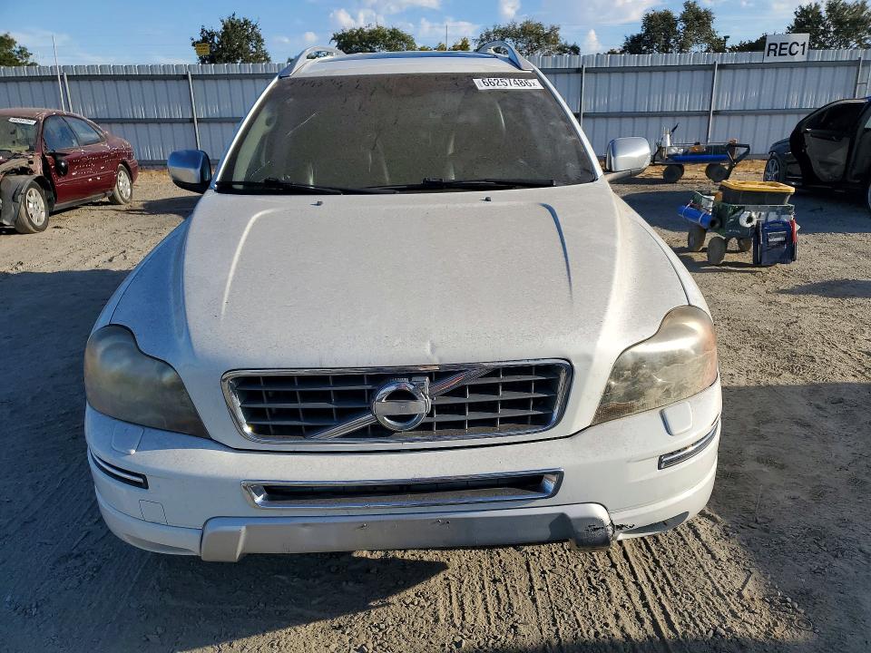 Photo 5 from auction – 2013 VOLVO XC90 with VIN YV4952CZ4D1661591