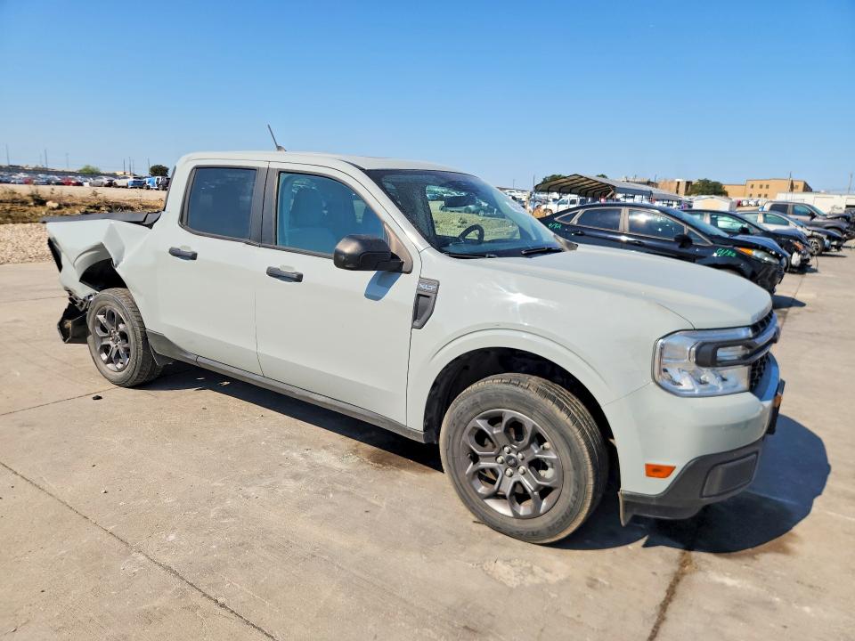 Photo 4 from auction – 2022 FORD MAVERICK with VIN 3FTTW8E38NRA37687