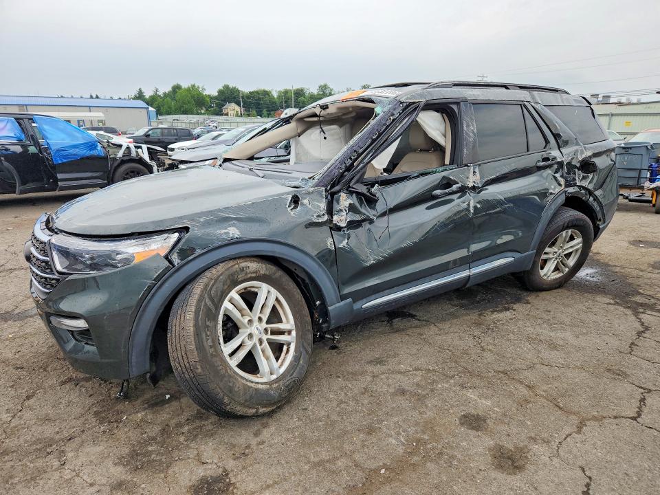 FORD EXPLORER 2022 with VIN 1FMSK8DH8NGB61143 - Photo from auction