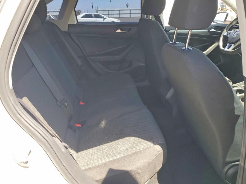Photo 10 from auction – 2019 VOLKSWAGEN JETTA with VIN 3VWC57BU3KM053862