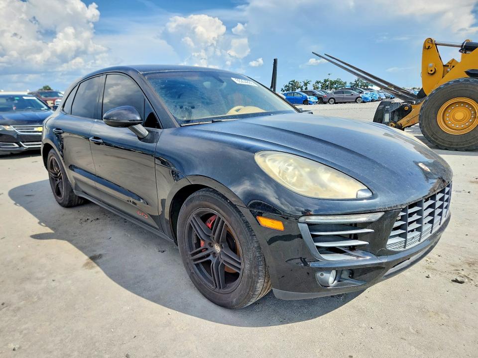 Photo 4 from auction – 2016 PORSCHE MACAN with VIN WP1AB2A50GLB50282