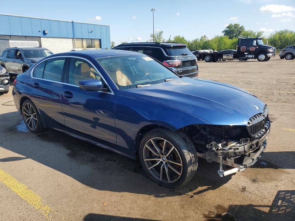 Photo 4 from auction – 2021 BMW 330XE with VIN 3MW5P9J06M8B89217