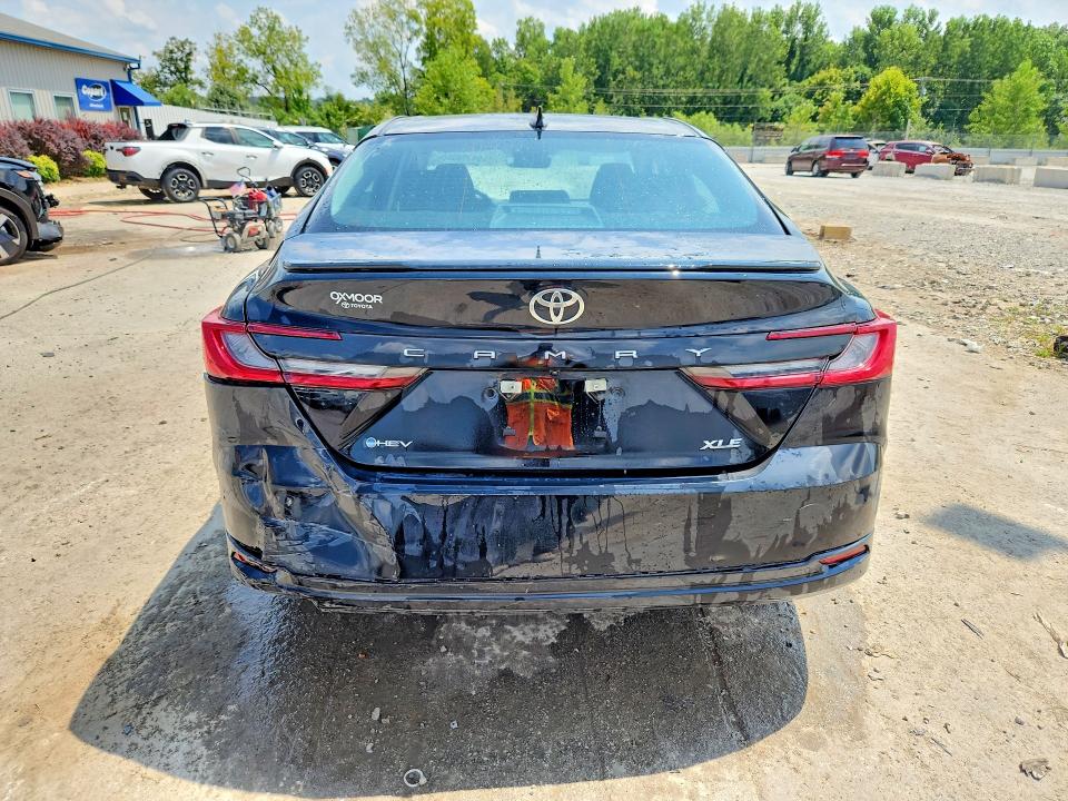 Photo 6 from auction – 2026 TOYOTA CAMRY with VIN 4T1DAACK2TU671079
