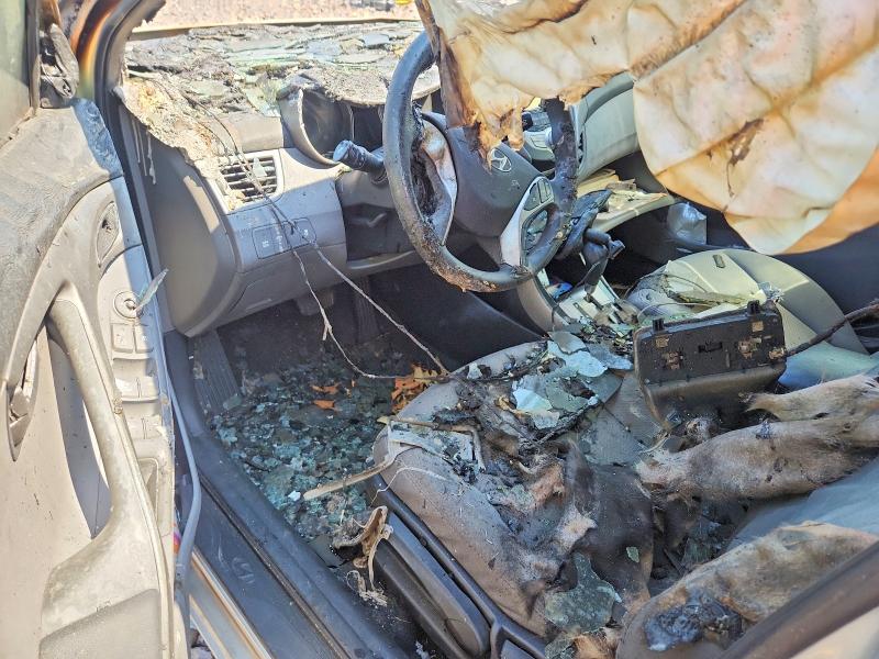 Photo 8 from auction – 2012 HYUNDAI ELANTRA with VIN 5NPDH4AE5CH062769