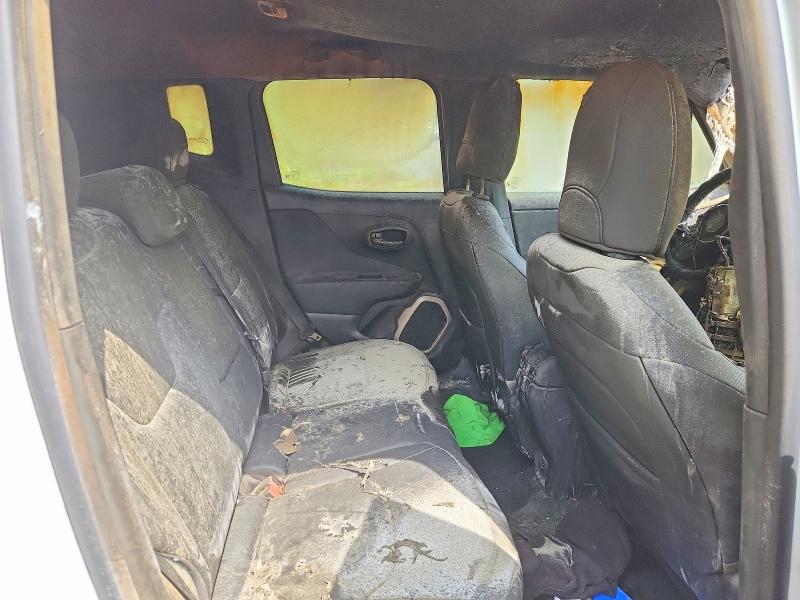 Photo 11 from auction – 2015 JEEP RENEGADE with VIN ZACCJBDT8FPB46286