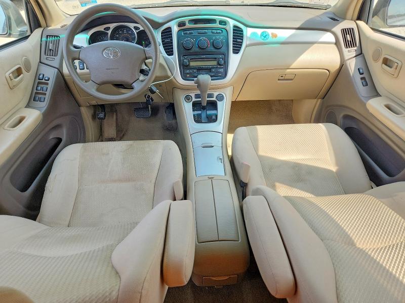 Photo 8 from auction – 2005 TOYOTA HIGHLANDER with VIN JTEEP21A050133980