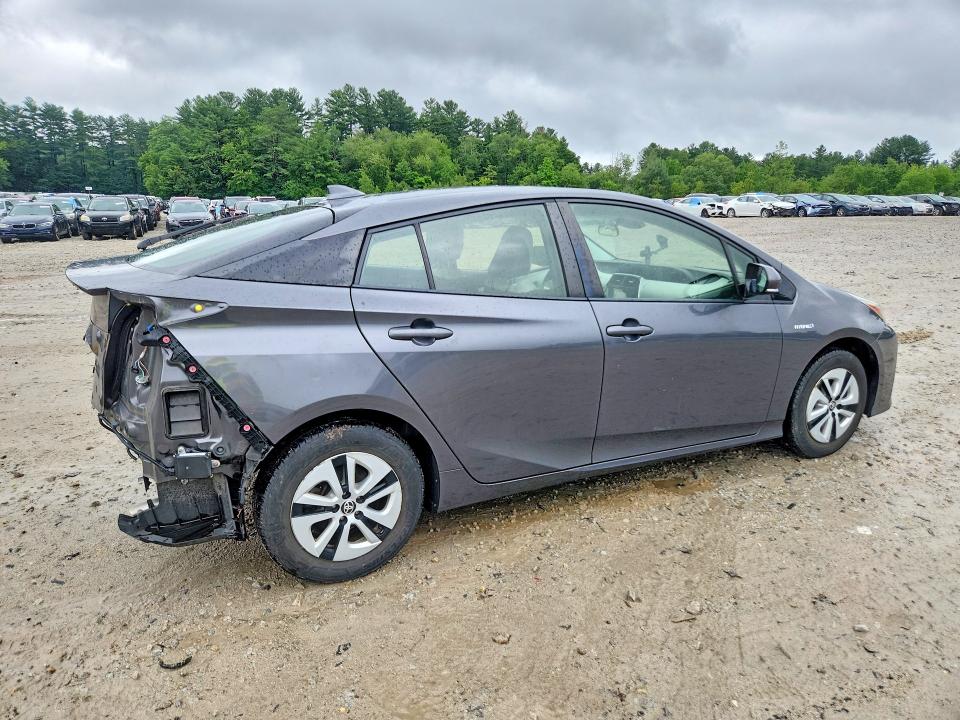 Photo 3 from auction – 2018 TOYOTA PRIUS with VIN JTDKBRFU0J3082975