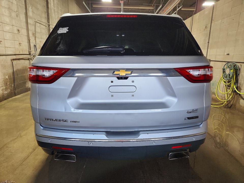 Photo 6 from auction – 2018 CHEVROLET TRAVERSE with VIN 1GNEVJKW2JJ136227