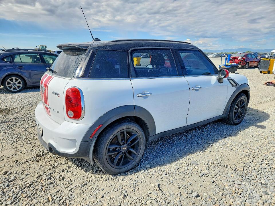Photo 3 from auction – 2014 MINI COOPER with VIN WMWZC3C5XEWT00573