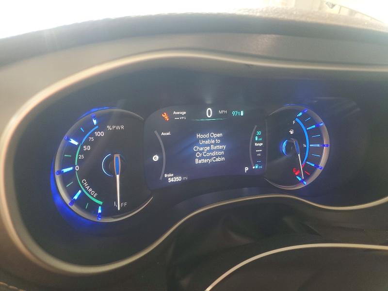 Photo 9 from auction – 2024 CHRYSLER PACIFICA with VIN 2C4RC1S72RR123803