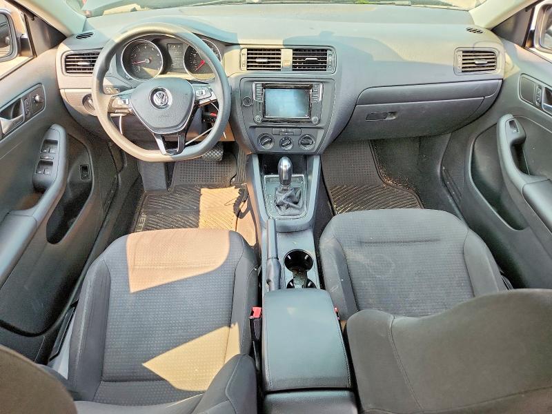 Photo 8 from auction – 2016 VOLKSWAGEN JETTA with VIN 3VW267AJ4GM388863