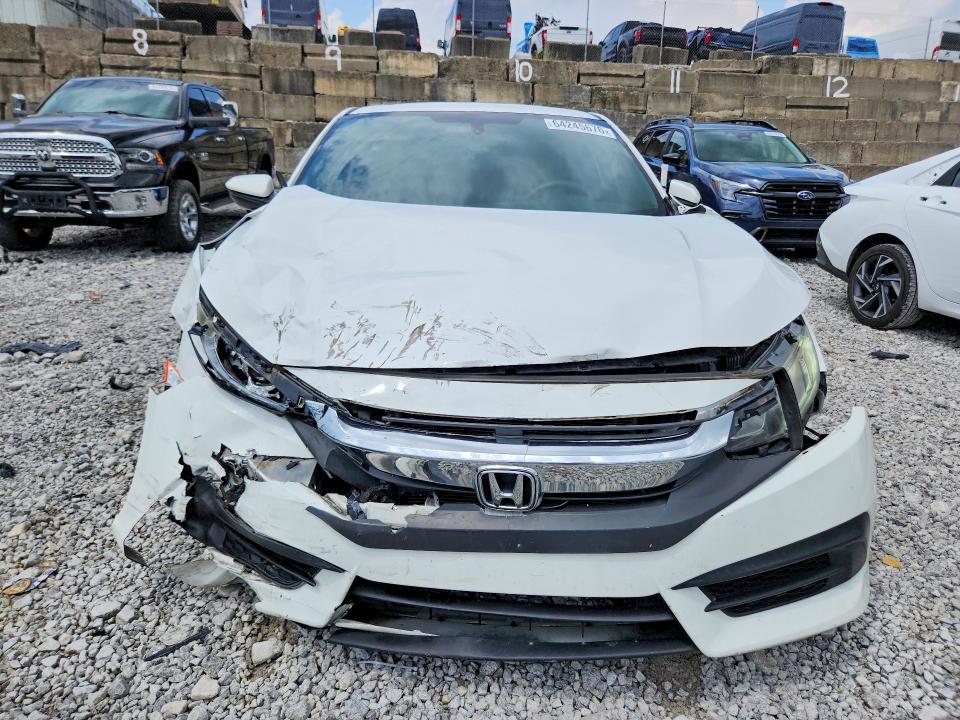 Photo 5 from auction – 2018 HONDA CIVIC with VIN 2HGFC4B00JH305471