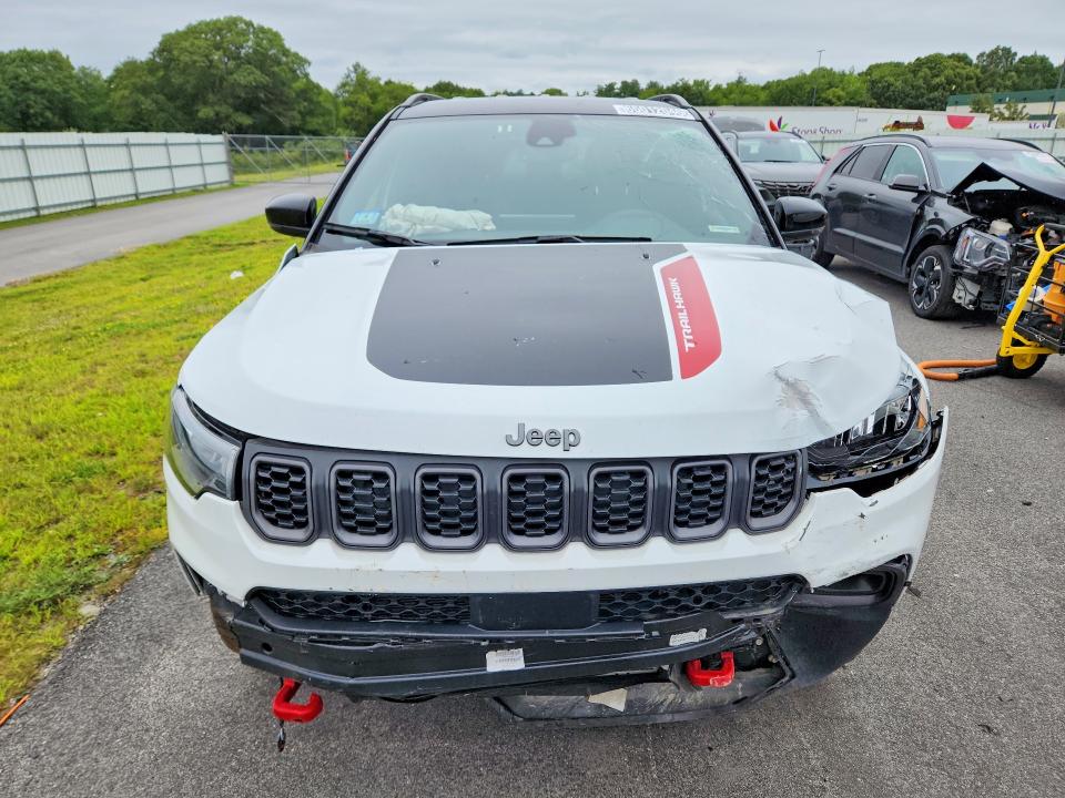 Photo 5 from auction – 2025 JEEP COMPASS with VIN 3C4NJDDN0ST584017