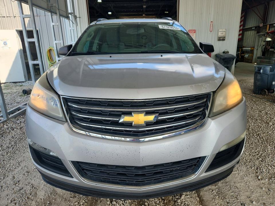 Photo 5 from auction – 2017 CHEVROLET TRAVERSE with VIN 1GNKRFED1HJ300205