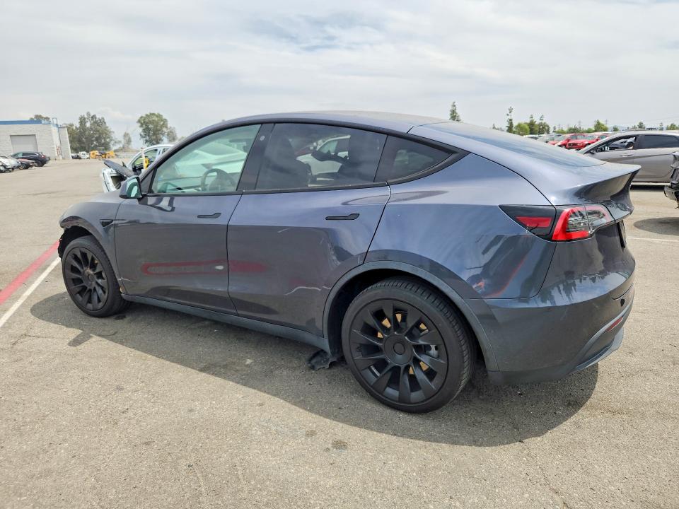 Photo 2 from auction – 2021 TESLA MODEL Y with VIN 5YJYGDED1MF114131