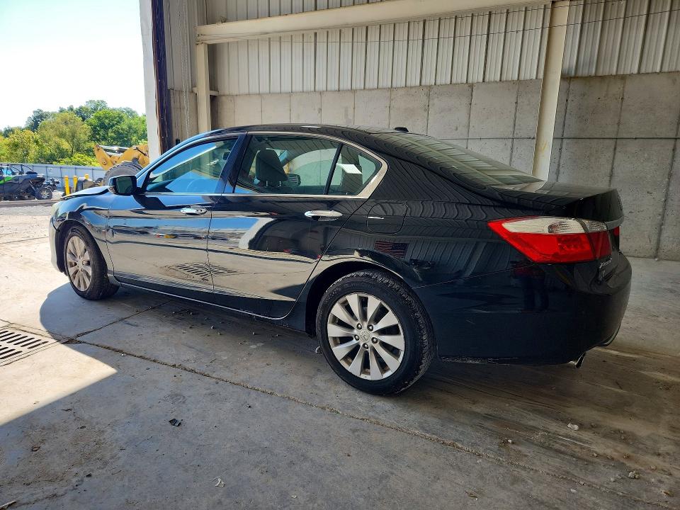 Photo 2 from auction – 2014 HONDA ACCORD with VIN 1HGCR3F83EA028525