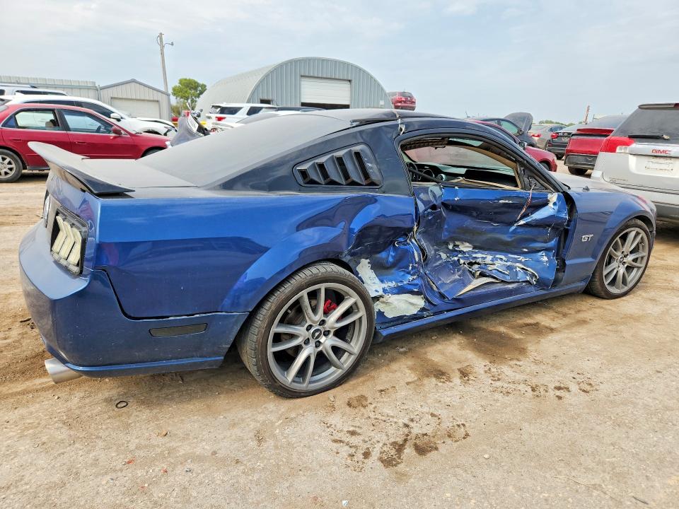 Photo 3 from auction – 2006 FORD MUSTANG with VIN 1ZVFT82H265258757