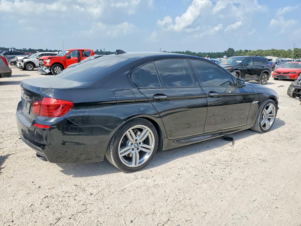 Photo 3 from auction – 2016 BMW 550 with VIN WBAKN9C58GD963038