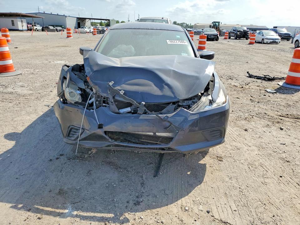 Photo 5 from auction – 2016 NISSAN ALTIMA with VIN 1N4AL3AP5GC127138
