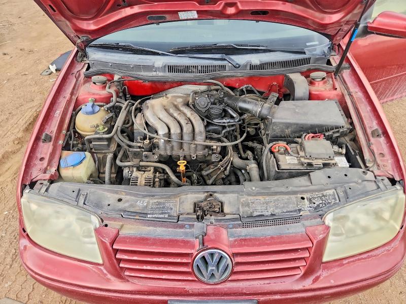 Photo 11 from auction – 2000 VOLKSWAGEN JETTA with VIN 3VWSA29M5YM012707