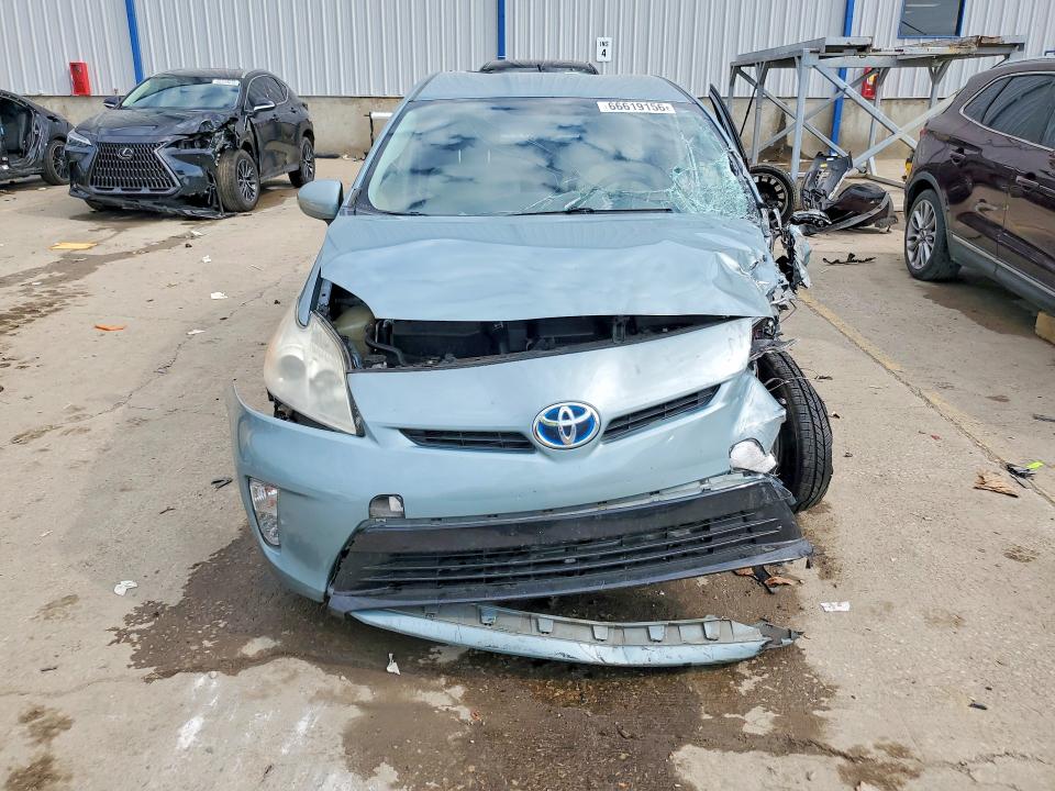 Photo 5 from auction – 2012 TOYOTA PRIUS with VIN JTDKN3DU2C5469381