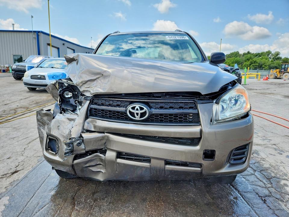 Photo 5 from auction – 2012 TOYOTA RAV4 with VIN JTMZF4DV2C5045760