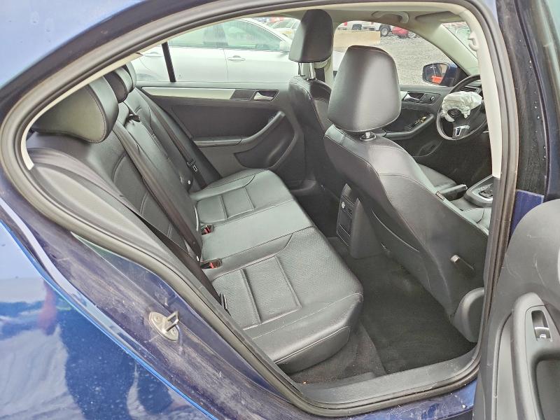 Photo 10 from auction – 2013 VOLKSWAGEN JETTA with VIN 3VWDP7AJ5DM399744