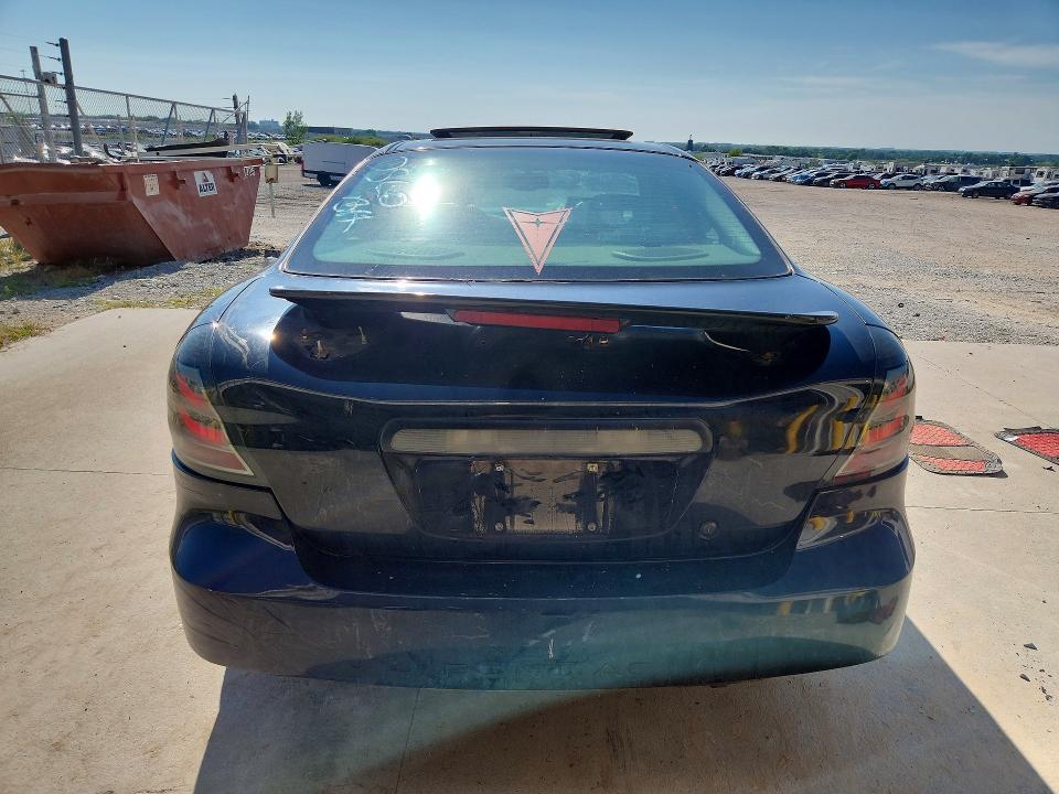 Photo 6 from auction – 2004 PONTIAC GRAND PRIX with VIN 2G2WR524941102389