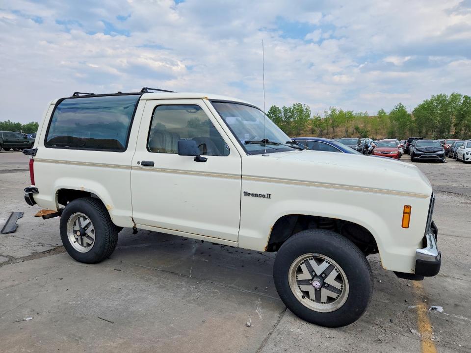 Photo 4 from auction – 1987 FORD BRONCO II with VIN 1FMCU14TXHUA77048