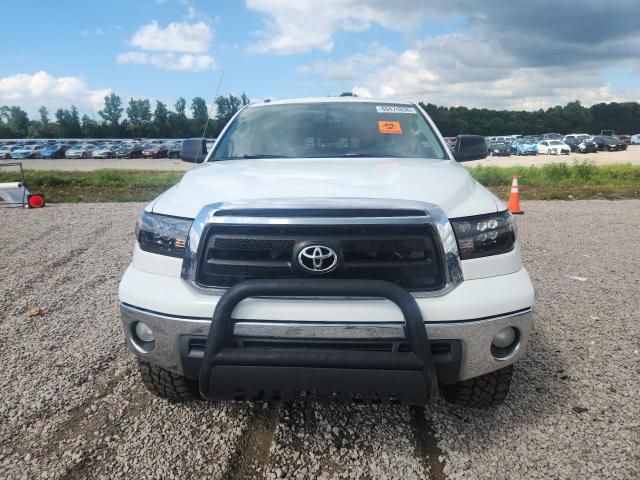 Photo 5 from auction – 2012 TOYOTA TUNDRA with VIN 5TFUW5F1XCX221629