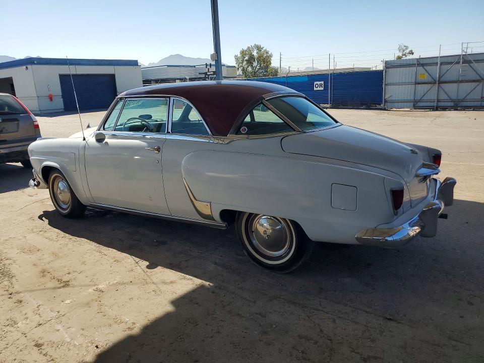 Photo 2 from auction – 1952 STUDEBAKER COMMANDER with VIN V127821