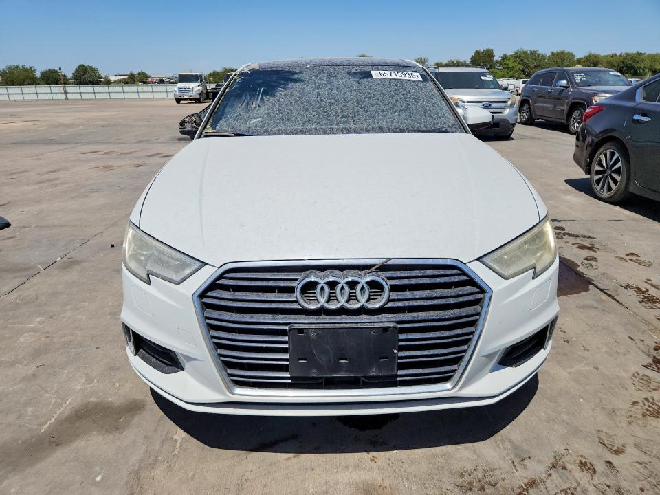 Photo 5 from auction – 2017 AUDI A3 with VIN WAUAUGFF2H1062919
