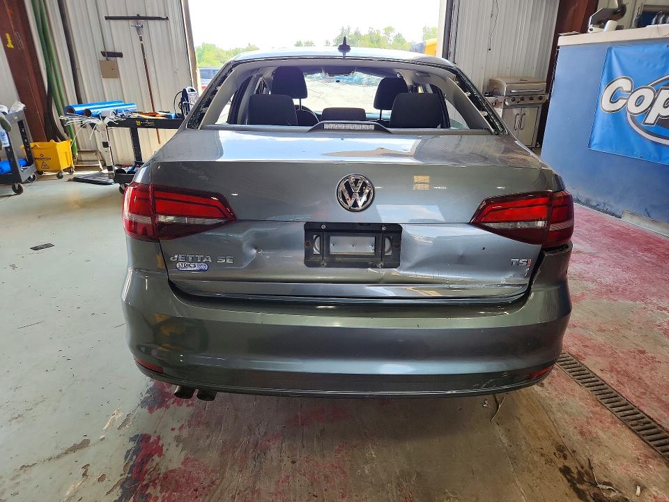 Photo 6 from auction – 2016 VOLKSWAGEN JETTA with VIN 3VWD67AJ2GM398171