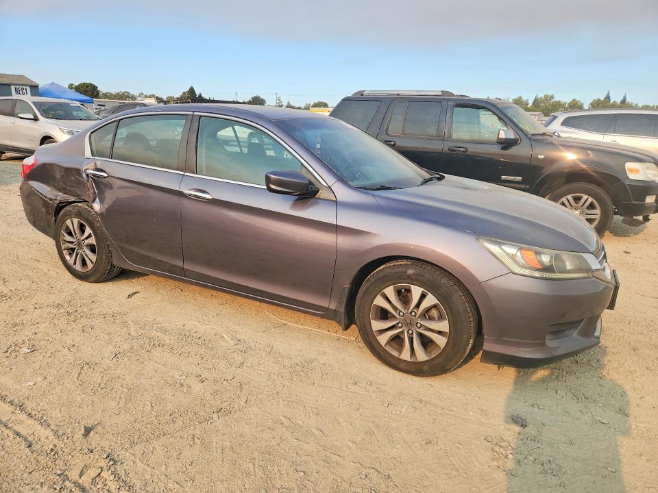 Photo 4 from auction – 2014 HONDA ACCORD with VIN 1HGCR2F30EA146174